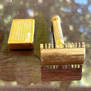 Vintage Gillette Gold Safety Razor Set w/ Blade Case & Blades